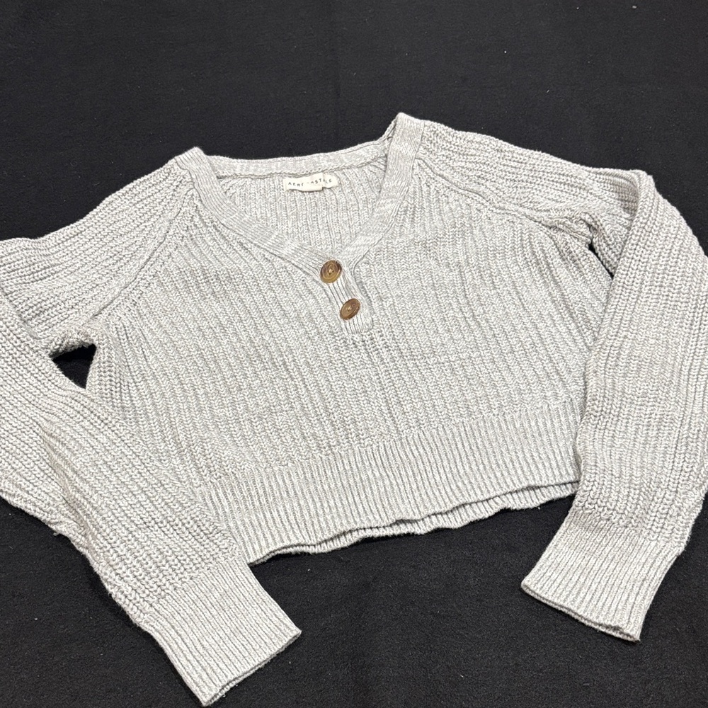 Aeropostale Light Gray V-Neck Sweater